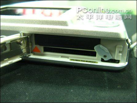 800W像素卡片机富士J10售价仅1190元