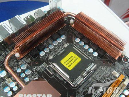 45nm双核跌至新低E8200绝配主板推荐(6)