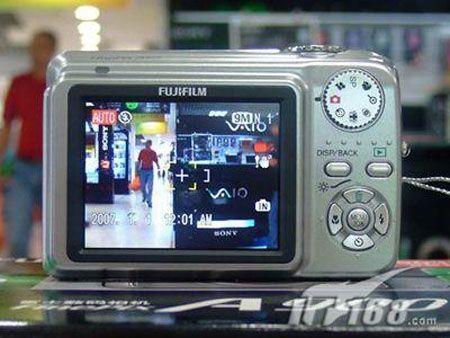 4倍光变超大CCD富士A900现只卖850元