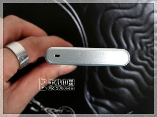 金属超薄锋尚诺基亚6500c银色版评测(2)