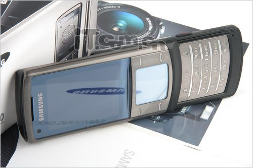 U900