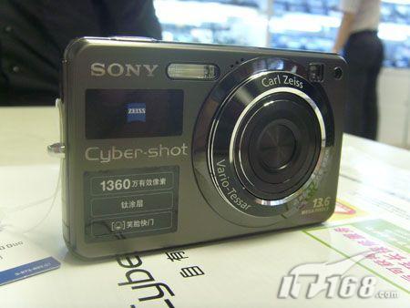 1360万像素索尼新品W300跌至2490元