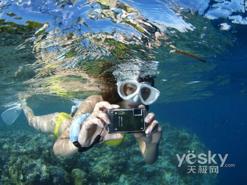 便携三防新突破奥林巴斯μ1030SW评测(14)