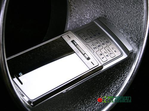 2000元内滑盖手机导购(2)