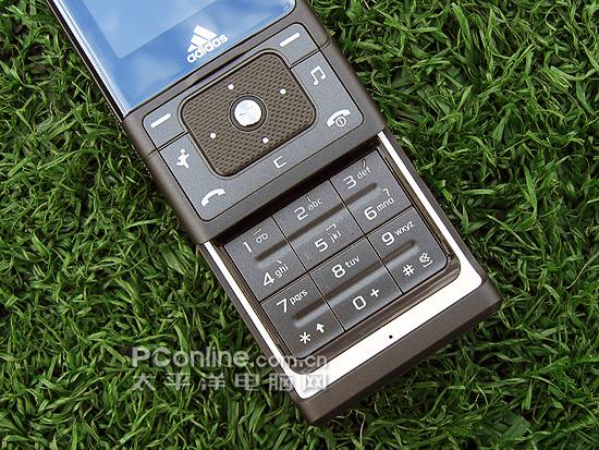 ���ϴ�˹�������˶������ֻ�F110����(2)