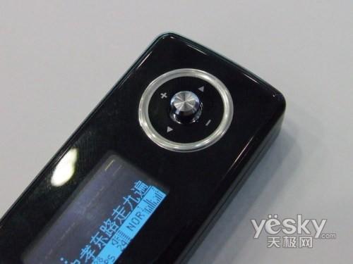���������˽2G����VX818FM��175Ԫ