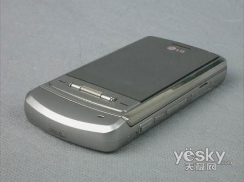闪耀光芒LG镜面滑盖机KG70仅1350元