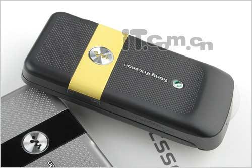 动感滑盖机身索爱音乐GPS手机W760评测(2)
