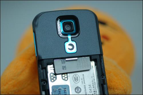 诺基亚超薄直板机5000评测(6)