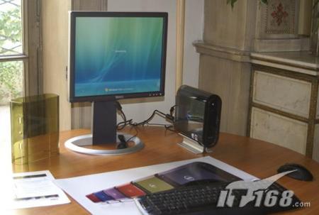 ���е绰��С������������̨ʽPC��Ʒ