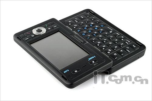 外形巨大 i-mate智能PPC新机K-JAR评测(7)