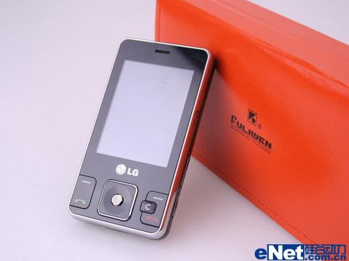 完美视界LG滑盖500万像素KC550评测