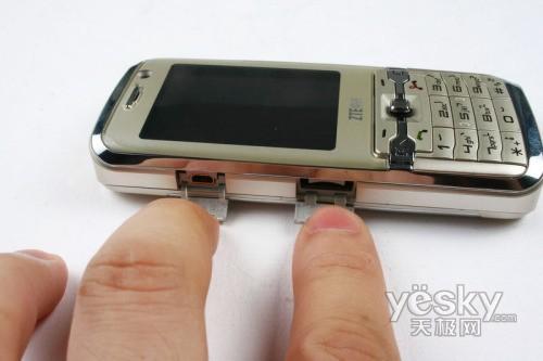 3G�ռ��籩������һ��TD�ֻ�U85����(3)