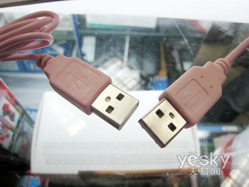 千挑万选才合心意美眉专爱键盘鼠标推荐