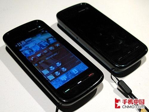 首款S60触屏机 诺基亚5800XM暴降500元-手机