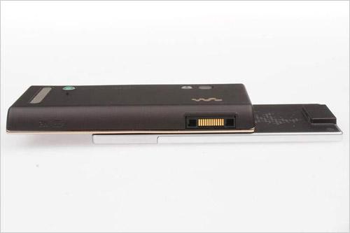 纯美音乐索尼爱立信W705海量真机图赏(4)