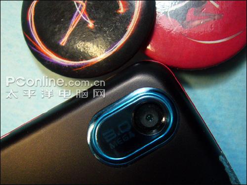 300万像素LG大屏触控手机KP500评测(4)
