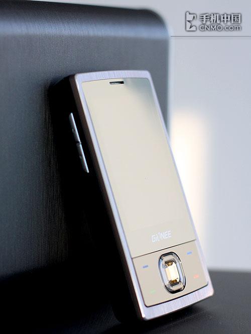 外观极度精简 金立全触摸A66测前图赏(2)_手机