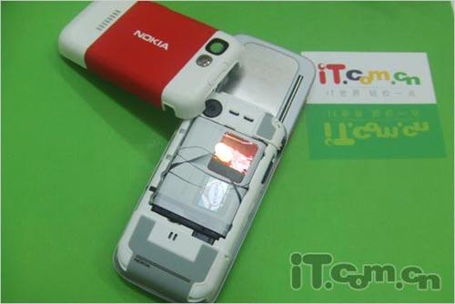 终跌破四位数 诺基亚5300直击冰点价_手机