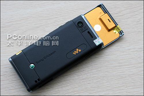 滑盖音乐酷机索爱W595全黑色仅1650