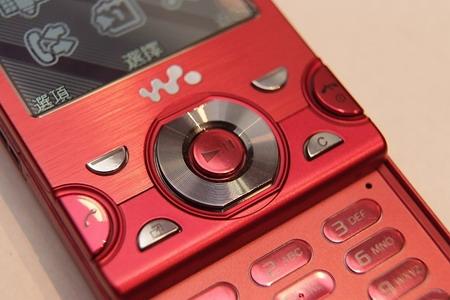 打破影音极限索爱810万像素W995解析