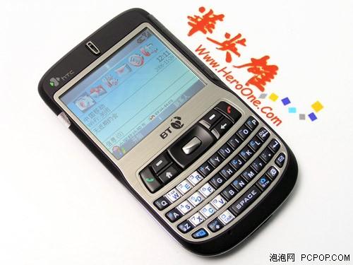 横屏全键盘多普达商务C720w卖899元