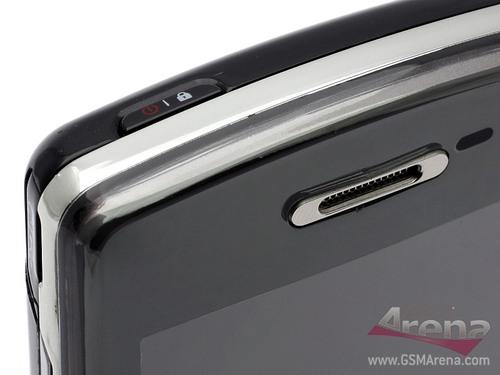 800万像素LG透明滑盖键盘GD900评测(7)
