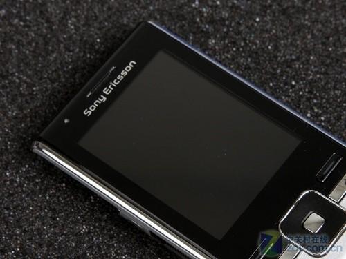全新MicroSD扩展索尼爱立信T715评测