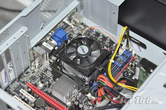 慎防CPU连针拔起拆卸AMD散热器小技巧