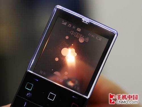 简约小巧精致索爱透明屏手机X5评测