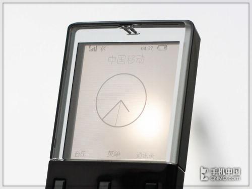 简约小巧精致索爱透明屏手机X5评测