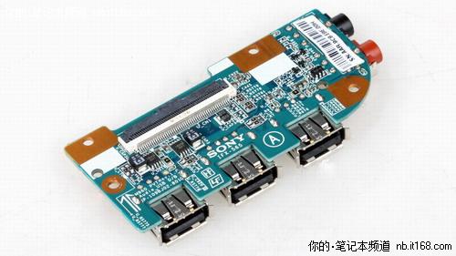 做工一般 索尼EA18红色版全国独家拆解