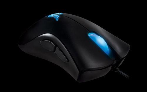 Razer有新意!专为左撇子设计的鼠标到货_硬件