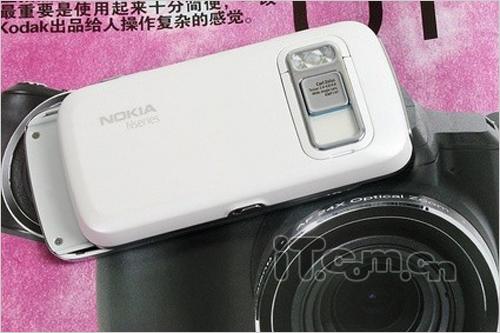 绚丽拍照手机 诺基亚N86仅售2350元_手机