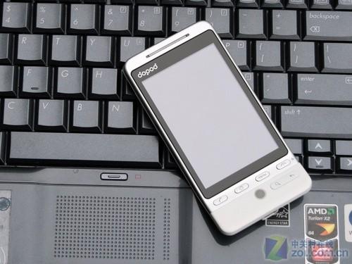 翘下巴设计 多普达A6288今日再报新低_手机