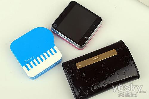 Android���ܻ�Ħ�в�շ�ME511����