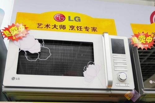 纯白惹眼设计 LG老型号微波炉依然畅销_家电