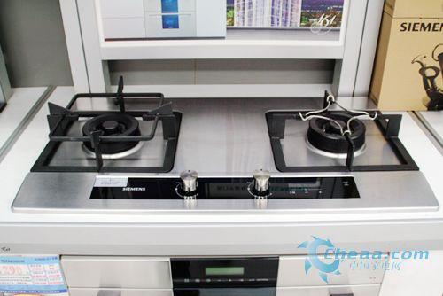 燃气灶显示屏显示低压故障