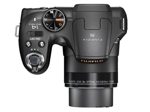 1400万像素18倍长焦 富士S2900低价上市_数