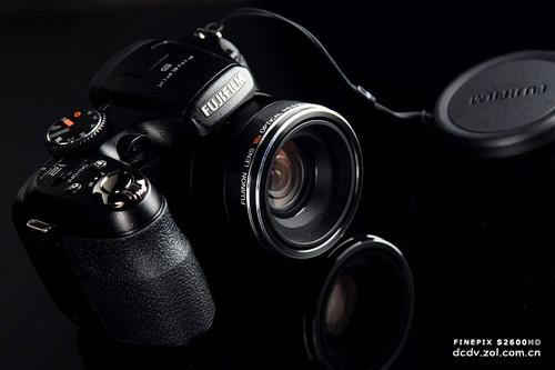18倍光学变焦镜头长焦DC富士S2600评测
