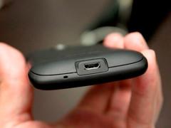 Android+500万1GHz HTC Desire再度到货 
