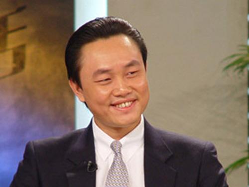 一代富豪落平阳看黄光裕的双面人生