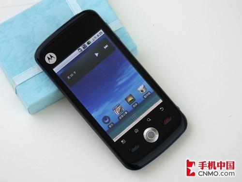 3.2英寸触摸屏摩托智能手机XT502评测(2)
