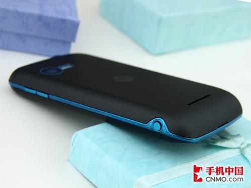 3.2英寸触摸屏摩托智能手机XT502评测(3)