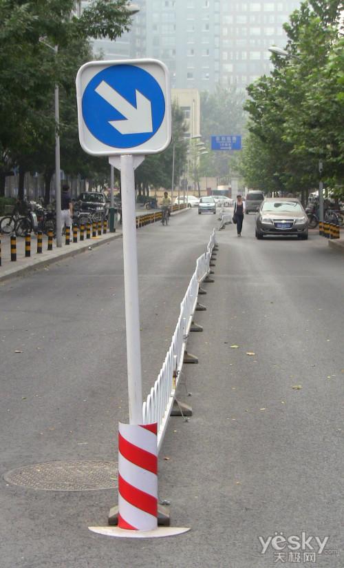 机身容量翻倍 佳能双闪存DV新品HF M32评测