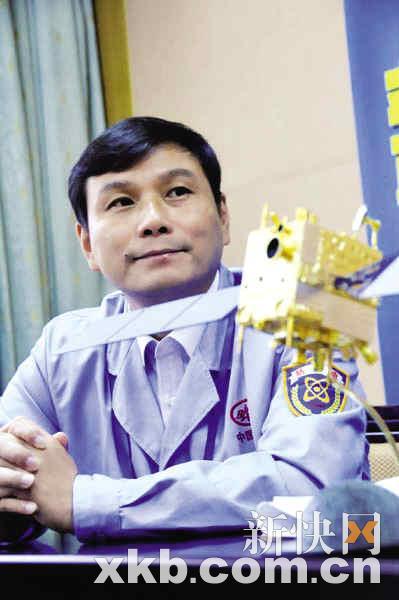 探月工程总设计师吴伟仁揭密嫦娥二号_科学探