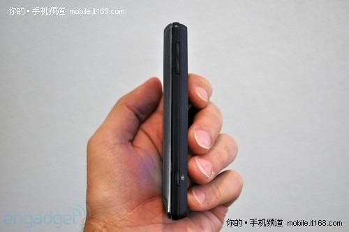 DesireHD抵京Android新品手机一览