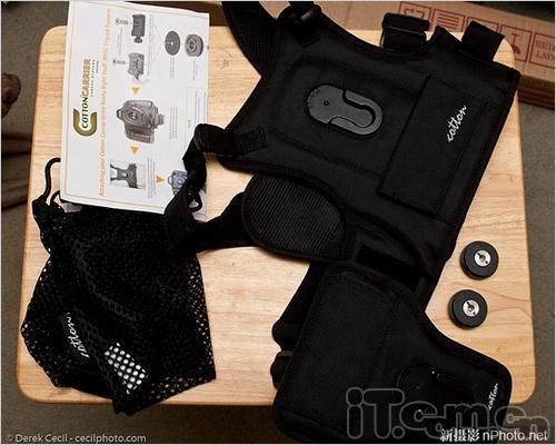 抛弃摄影包数码单反相机防弹背心问世