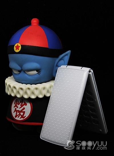 Ulike波点时尚OPPO翻盖U521评测