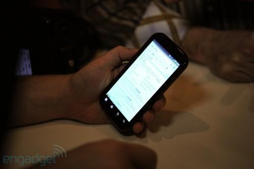 双核旗舰摩托罗拉DroidBionic真机赏